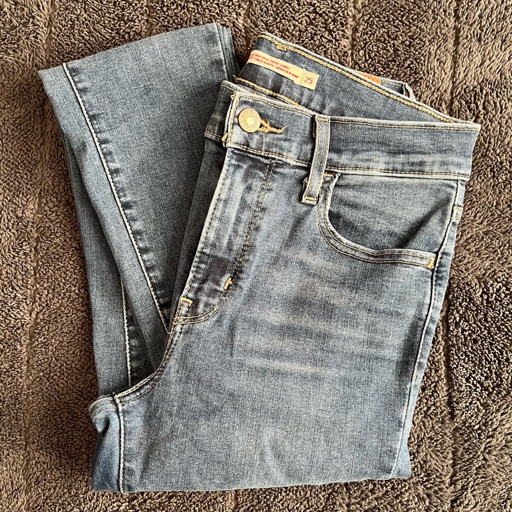 Levi’s 720 High Rise Super Skinny Jean